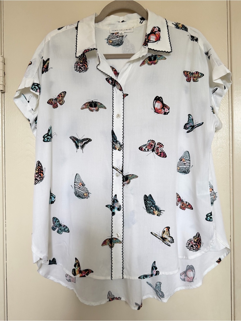 Jane and Delancey White Button-Down Butterfly Print Shirt Sz M